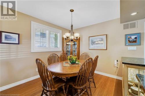 59 Mountbatten Drive, Hamilton, ON - Indoor Photo Showing Dining Room