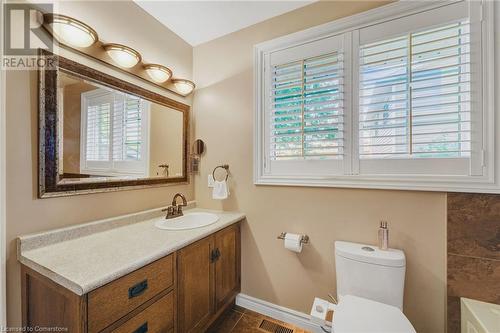 59 Mountbatten Drive, Hamilton, ON - Indoor Photo Showing Bathroom