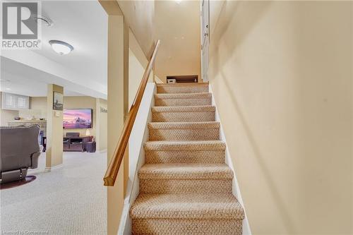 59 Mountbatten Drive, Hamilton, ON - Indoor Photo Showing Other Room