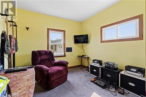 1095 Barron Road, Thorold, ON - Indoor