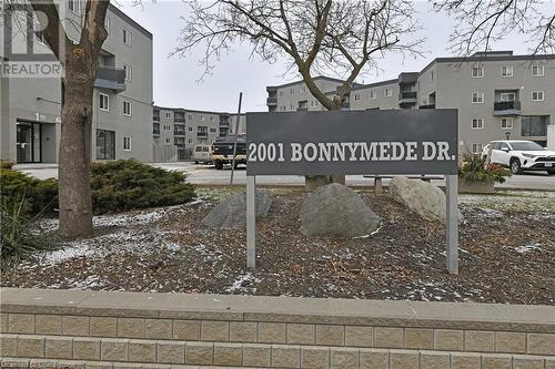 Complex signage - 2001 Bonnymede Drive Unit# 140, Mississauga, ON - Outdoor