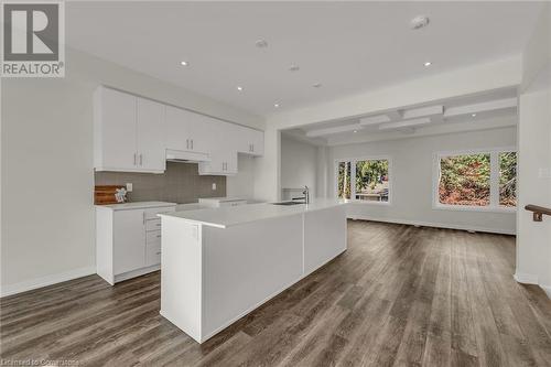 187 Wilson Street W Unit# 19, Ancaster, ON - Indoor Photo Showing Kitchen