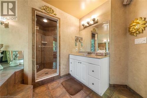 1216 Falgarwood Drive, Oakville, ON - Indoor Photo Showing Bathroom