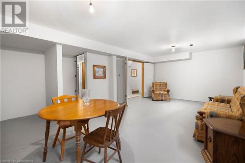 11 Bartonville Court, Hamilton, ON - Indoor Photo Showing Dining Room