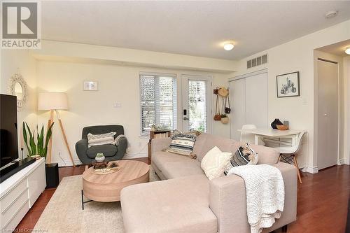 30 Western Battery Road Unit# 341, Toronto, ON - Indoor Photo Showing Living Room