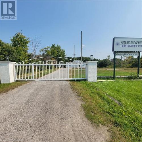 6200 Thorold Townline Road, Niagara Falls, ON 