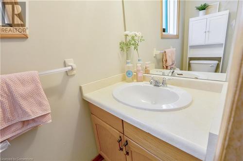 128 Summers Drive, Thorold, ON - Indoor Photo Showing Bathroom