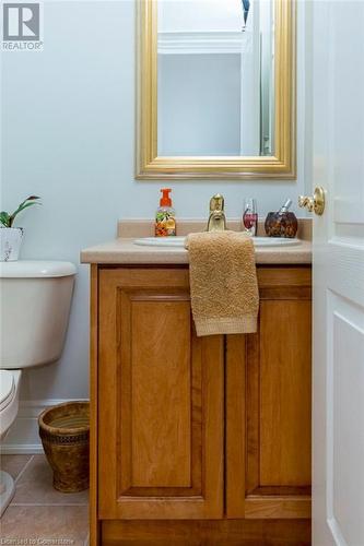 2 Donnici Drive, Hamilton, ON - Indoor Photo Showing Bathroom