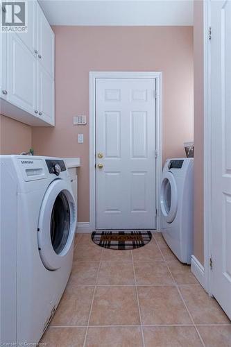 2 Donnici Drive, Hamilton, ON - Indoor Photo Showing Laundry Room