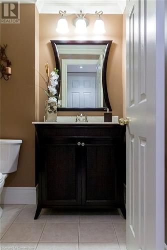 2 Donnici Drive, Hamilton, ON - Indoor Photo Showing Bathroom