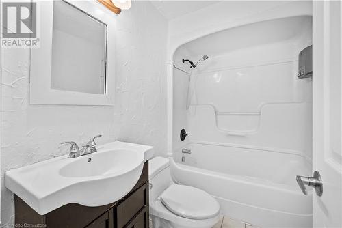 Main 4pc - 46 Glenvale Boulevard, Brampton, ON - Indoor Photo Showing Bathroom