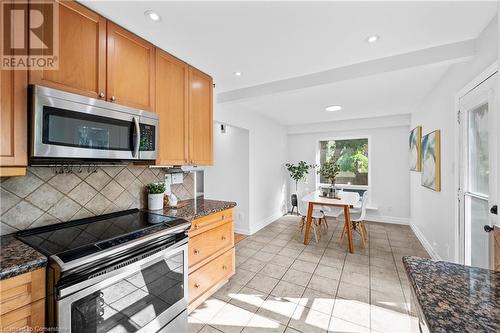 Bright - 46 Glenvale Boulevard, Brampton, ON - Indoor Photo Showing Kitchen