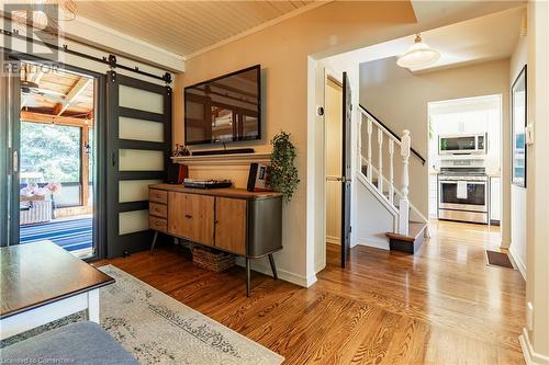 27 Collier Crescent, Hamilton, ON - Indoor Photo Showing Other Room