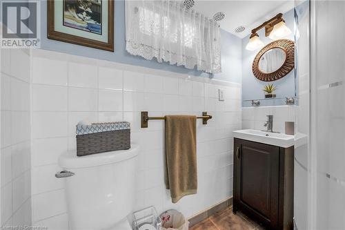 183 Pottruff Road N, Hamilton, ON - Indoor Photo Showing Bathroom