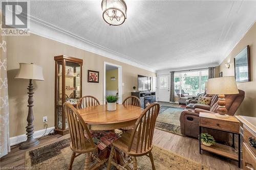 183 Pottruff Road N, Hamilton, ON - Indoor Photo Showing Dining Room