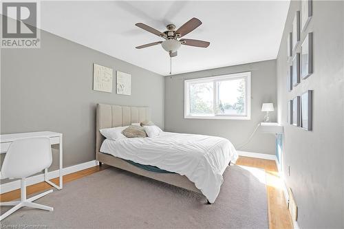 3 Palmerston Place, Hamilton, ON - Indoor Photo Showing Bedroom