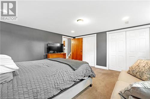 3 Palmerston Place, Hamilton, ON - Indoor Photo Showing Bedroom