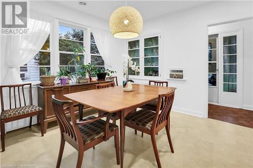 1 Glenwood Avenue, Grimsby, ON - Indoor Photo Showing Dining Room