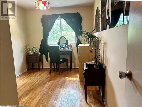 519 Timber Lane, Burlington, ON - Indoor Photo Showing Other Room