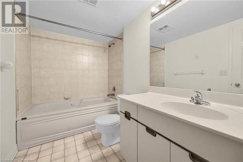 Original Bathroom Pic-unstaged - 1237 North Shore Boulevard E Unit# 201, Burlington, ON - Indoor Photo Showing Bathroom