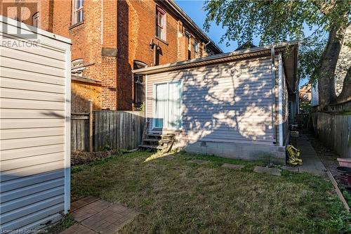 105 Smith Avenue, Hamilton, ON - Outdoor With Exterior