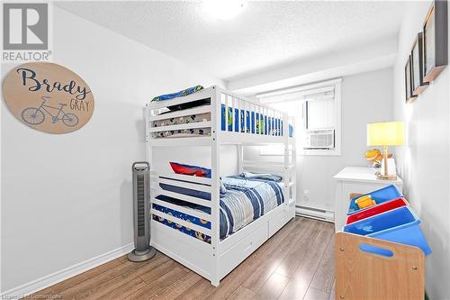 476 Grey Street Unit# 4, Brantford, ON - Indoor Photo Showing Bedroom