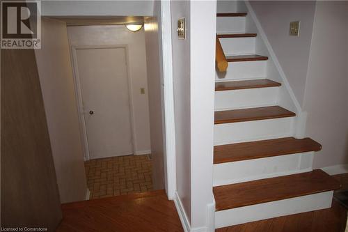 24 Leadale Place, Hamilton, ON - Indoor Photo Showing Other Room