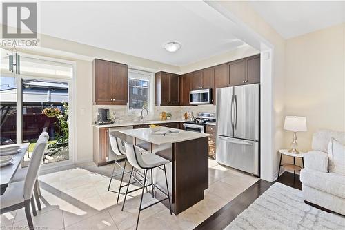 30 Biddens Square, Brampton, ON - Indoor Photo Showing Kitchen