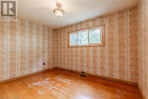 405 Inverness Avenue E, Hamilton, ON - Indoor Photo Showing Other Room