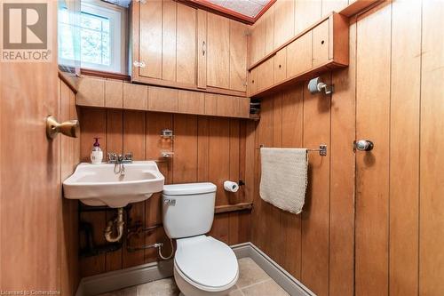 Powder Room - 405 Inverness Avenue E, Hamilton, ON - Indoor Photo Showing Bathroom