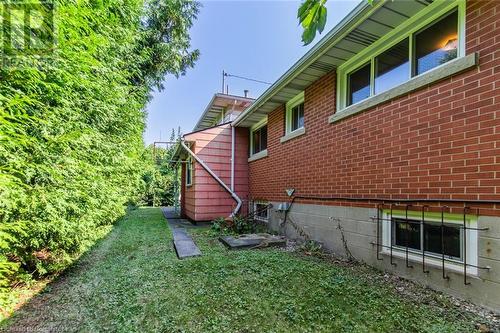 Side Yard - 405 Inverness Avenue E, Hamilton, ON - Outdoor