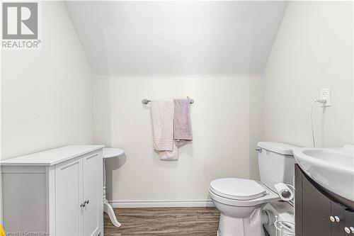 9 Foley Crescent, Thorold, ON - Indoor Photo Showing Bathroom