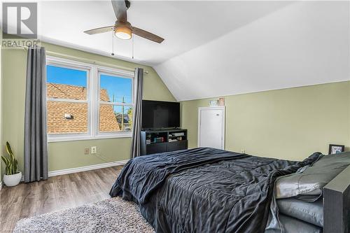 9 Foley Crescent, Thorold, ON - Indoor Photo Showing Bedroom