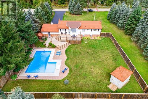 534 Concession 8 Road E, Hamilton, ON - Outdoor With In Ground Pool With Backyard