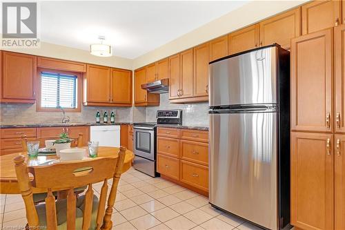 99 Donn Avenue Unit# 708, Stoney Creek, ON - Indoor Photo Showing Kitchen