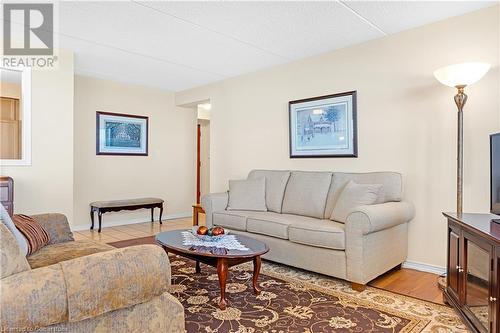 99 Donn Avenue Unit# 708, Stoney Creek, ON - Indoor Photo Showing Living Room