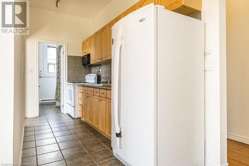 213 Park Street N, Hamilton, ON - Indoor Photo Showing Kitchen