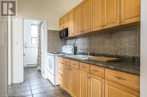 213 Park Street N, Hamilton, ON - Indoor Photo Showing Kitchen