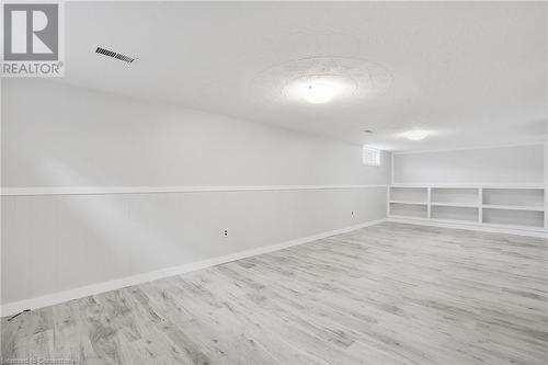 77 Greenford Drive, Hamilton, ON - Indoor Photo Showing Other Room