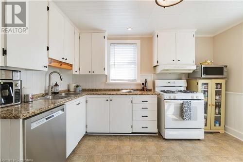 28 Walter Avenue S, Hamilton, ON - Indoor Photo Showing Kitchen With Double Sink