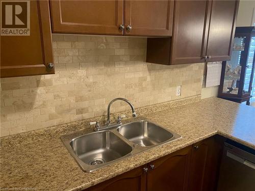 15 Petunia Place, Hamilton, ON - Indoor Photo Showing Kitchen With Double Sink