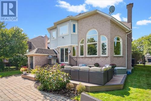 2127 Berwick Drive, Burlington, ON - Outdoor