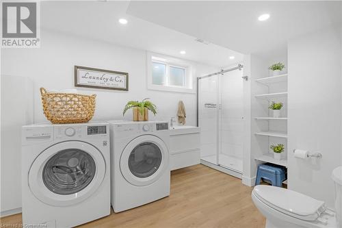 20 Geneva Drive, Hamilton, ON - Indoor Photo Showing Laundry Room