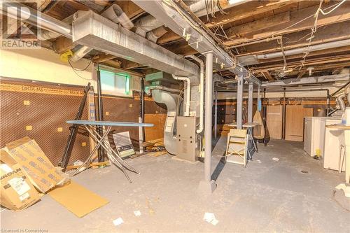 26 State Street, Welland, ON - Indoor Photo Showing Basement