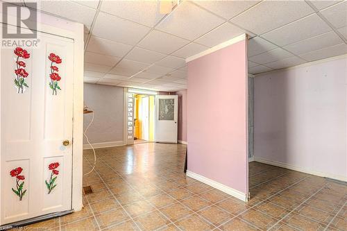 26 State Street, Welland, ON - Indoor Photo Showing Other Room