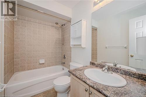 91 Powell Drive, Hamilton, ON - Indoor Photo Showing Bathroom