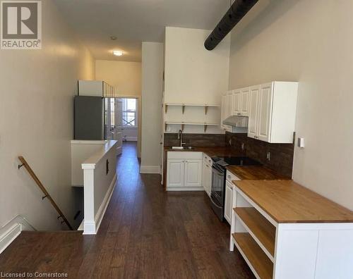 195 King Street E Unit# 3, Hamilton, ON - Indoor Photo Showing Kitchen