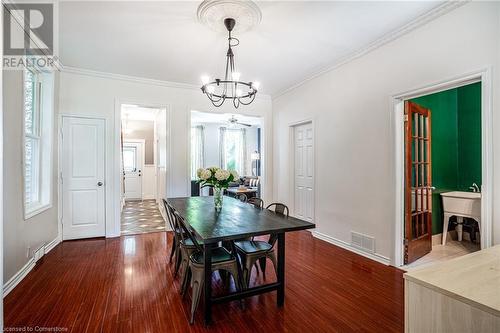 117 Ferguson Avenue S, Hamilton, ON - Indoor Photo Showing Dining Room