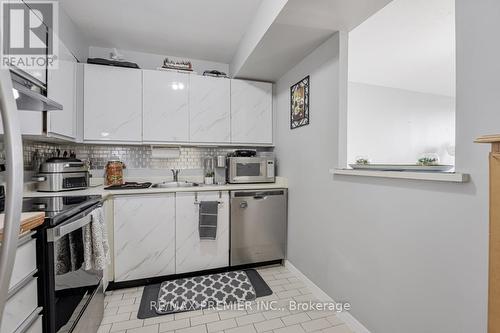 1114 - 330 Mccowan Road, Toronto (Eglinton East), ON - Indoor Photo Showing Kitchen