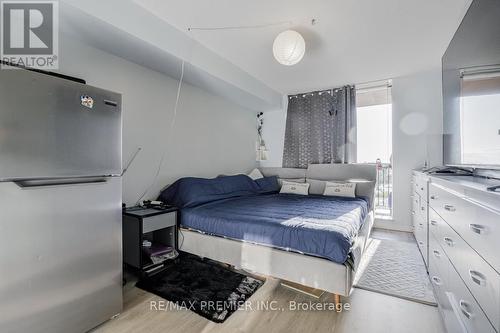 1114 - 330 Mccowan Road, Toronto (Eglinton East), ON - Indoor Photo Showing Bedroom